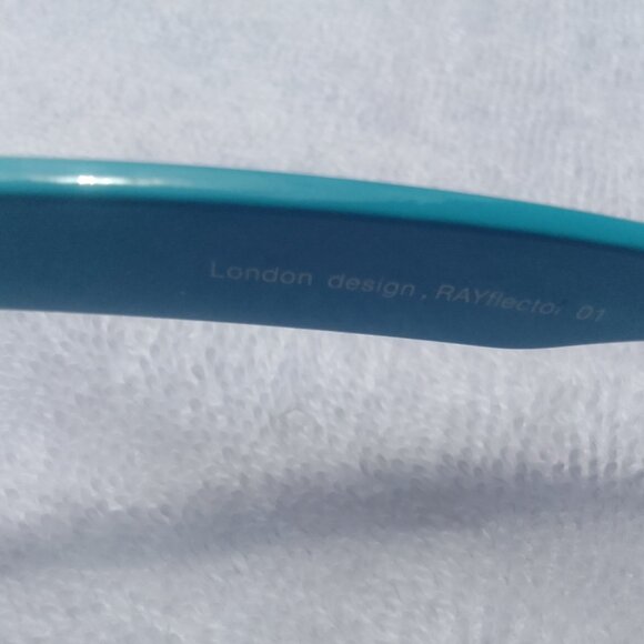 Classic-style London-design mini-style polarized sunglass for him/her brand new - Picture 3 of 9